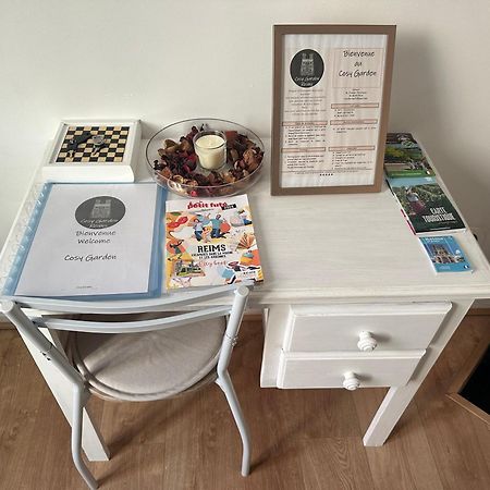 Appartamento Au Cosy Garden Reims Esterno foto